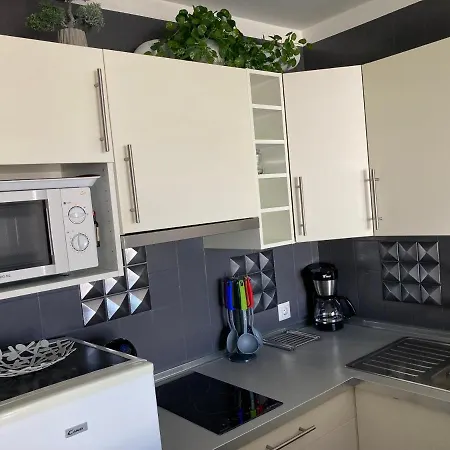 Apartment Tres Bel Entierement Renove Empuriabrava